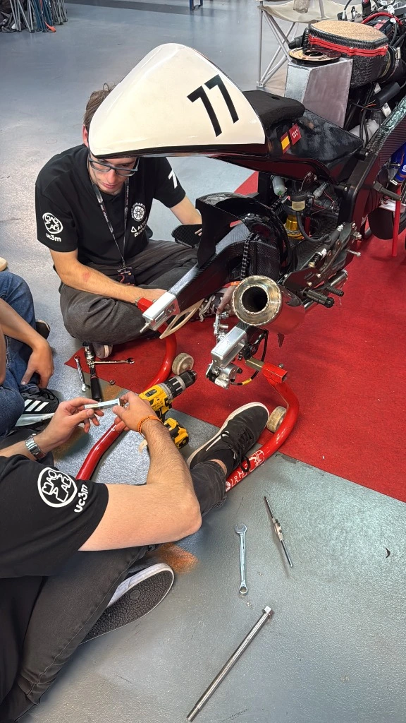 Ingeniería aplicada MOTO-MAQLAB-UC3M